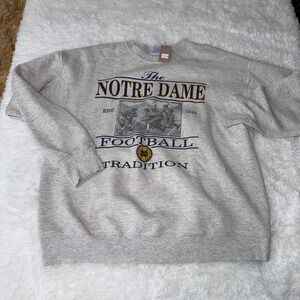 Vintage Notre Dame Fighting Irish Football Tradition Crewneck Sweatshirt Mens XL